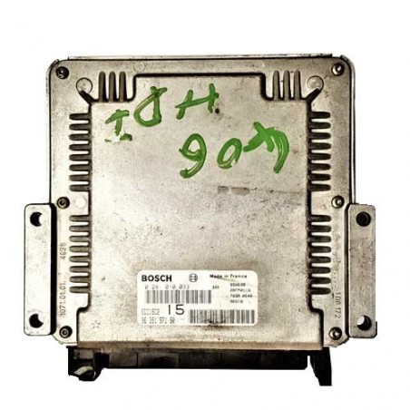 Calculateur moteur Bosch, 0281010033, 9635157180, EDC15C2-3.2