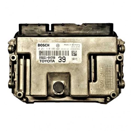 Calculateur moteur Bosch, 0261S10406, 89661-0H390, ME17.9.52